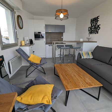 St Gilles Appartement Face Mer 圣伊莱尔·德列 外观 照片